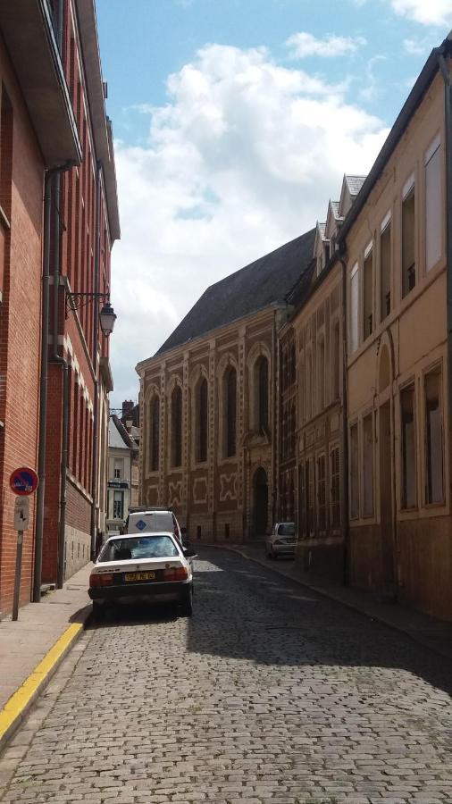 Appartamento Loft 4 Du Temple Hypercentre & Parking Cambrai Esterno foto