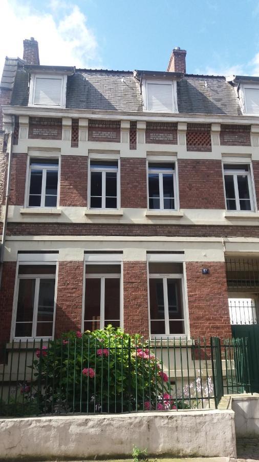 Appartamento Loft 4 Du Temple Hypercentre & Parking Cambrai Esterno foto
